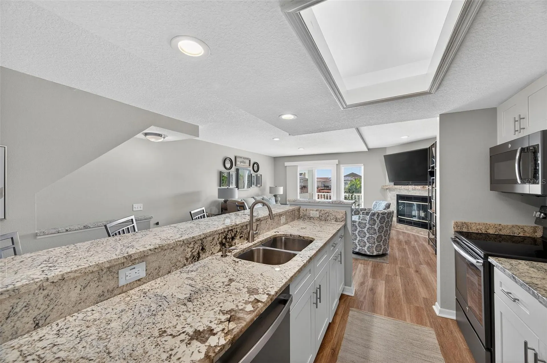 669 Garland Circle Indian Rocks Beach FL 33785