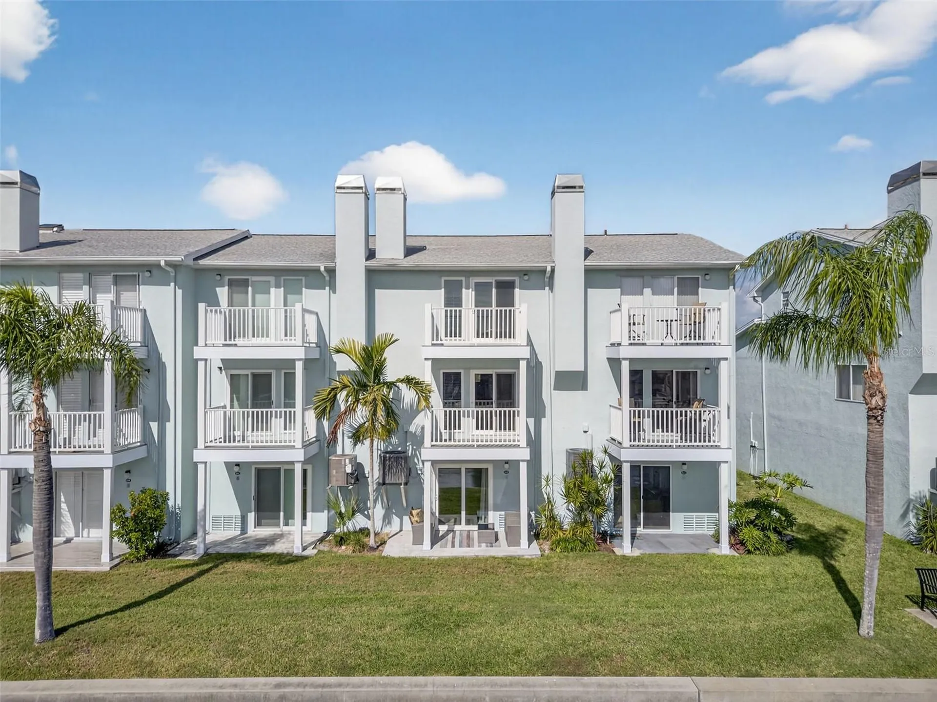 669 Garland Circle Indian Rocks Beach FL 33785