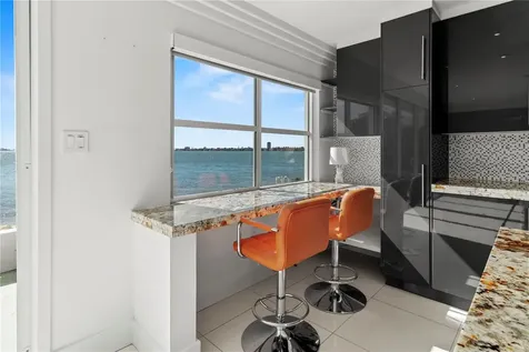 400 Golden Gate Point Sarasota FL 34236