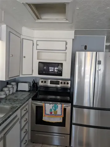 143 Pansy Street Davenport FL 33837