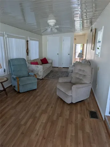 143 Pansy Street Davenport FL 33837
