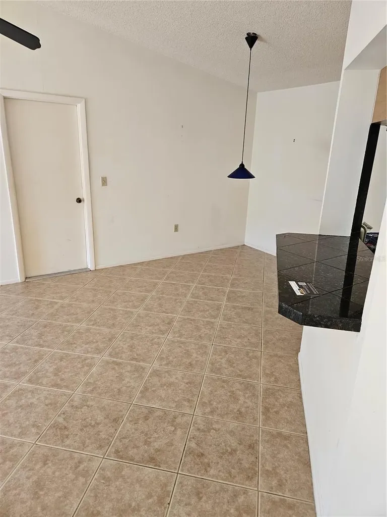4073 Center Pointe Place Sarasota FL 34233