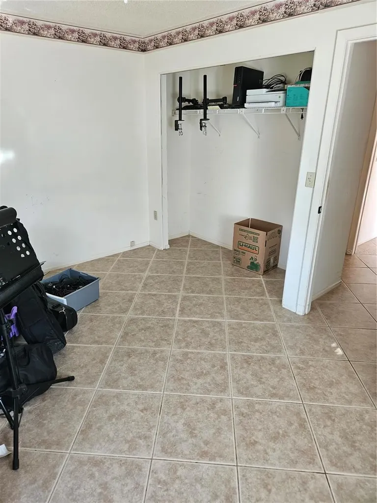 4073 Center Pointe Place Sarasota FL 34233