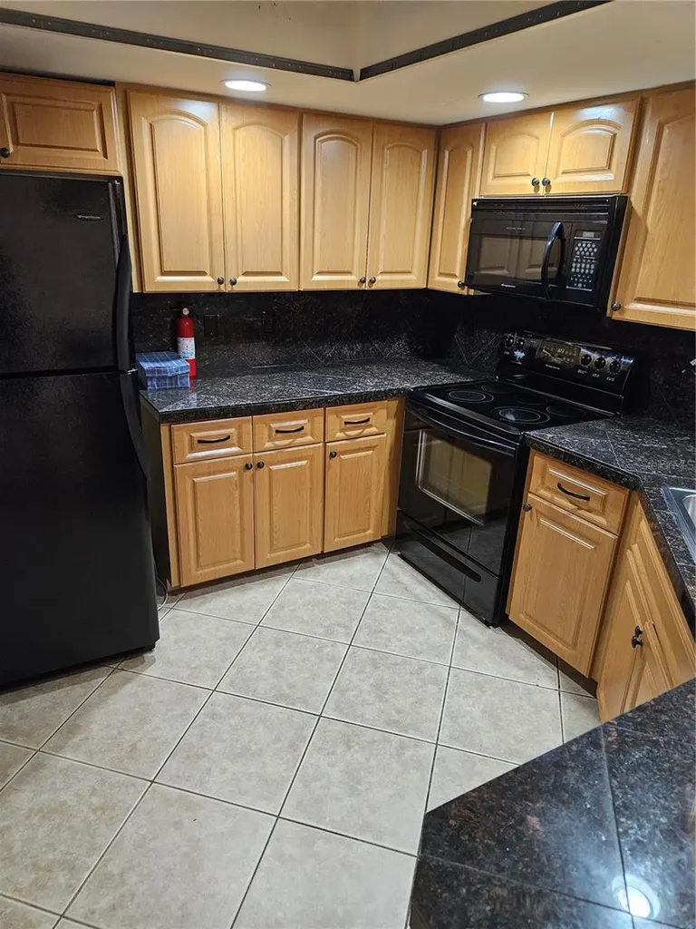4073 Center Pointe Place Sarasota FL 34233