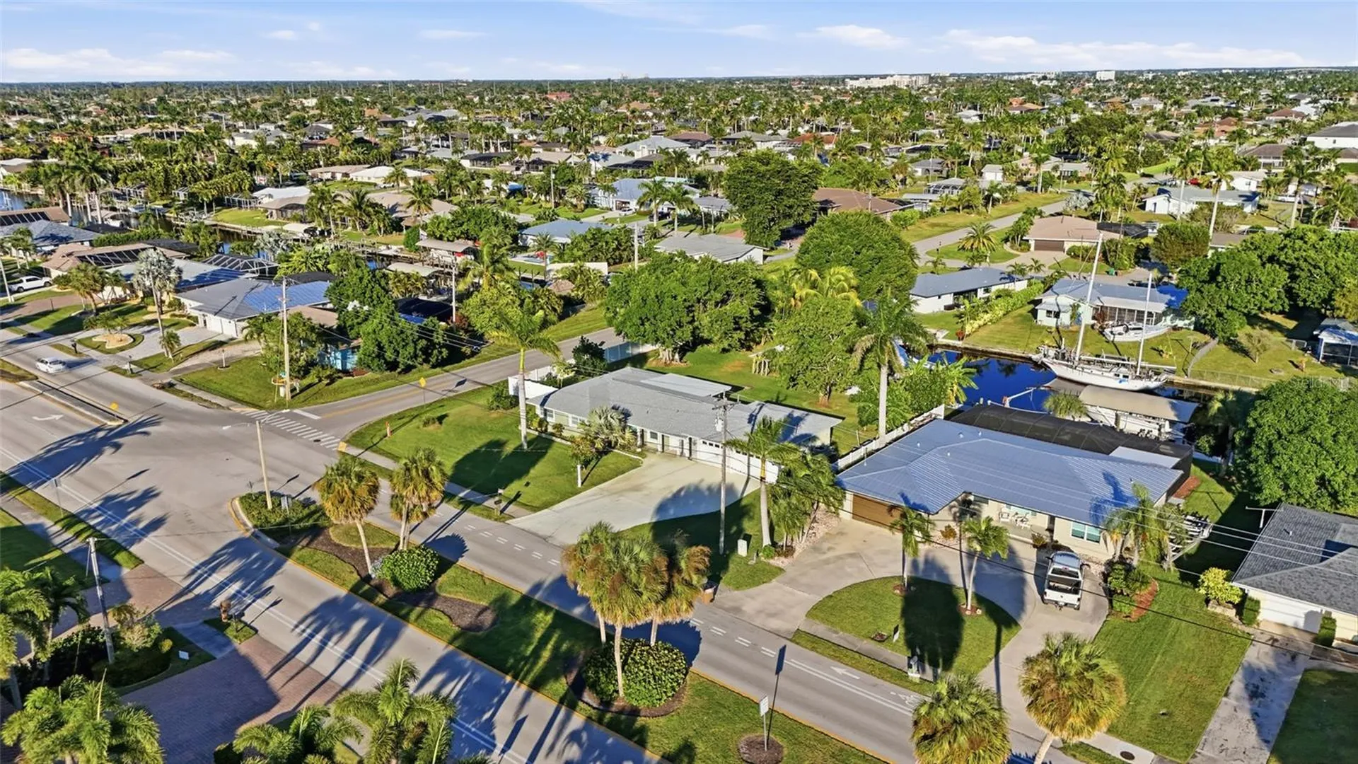 5229 Pelican Boulevard Cape Coral FL 33914