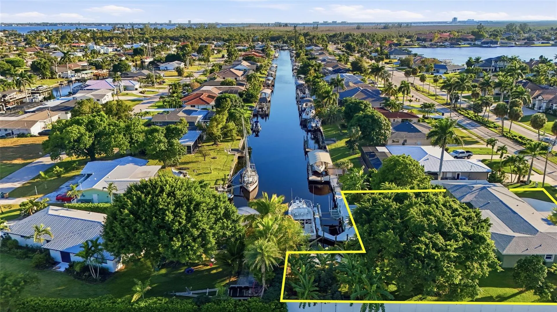 5229 Pelican Boulevard Cape Coral FL 33914