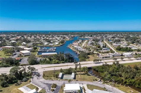 1891 Englewood Road Englewood FL 34223