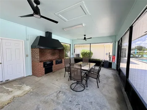 6315 Grove Pointe Drive SE Winter Haven FL 33884