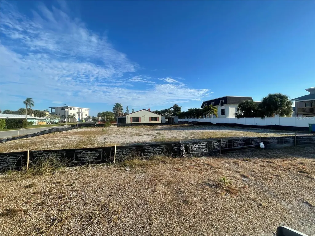 17010 2nd Street E North Redington Beach FL 33708
