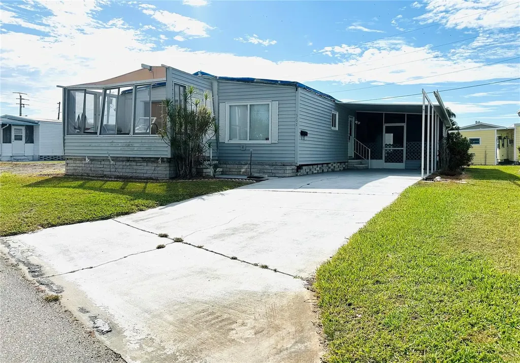 361 Tampico Drive Palmetto FL 34221