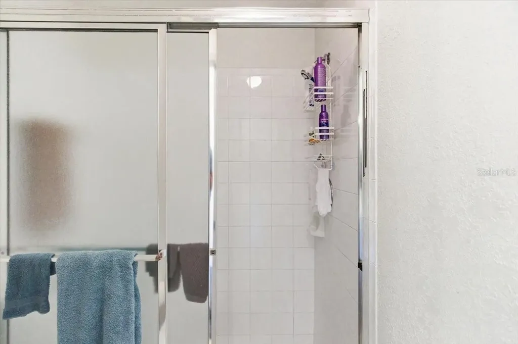 6640 Pineview Terrace Bradenton FL 34203