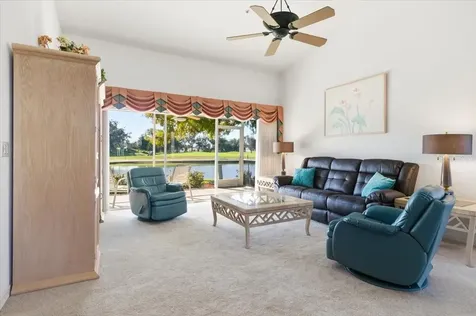 6640 Pineview Terrace Bradenton FL 34203