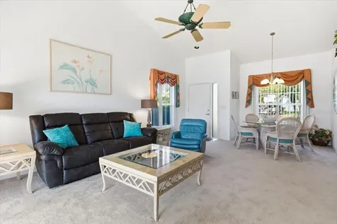 6640 Pineview Terrace Bradenton FL 34203