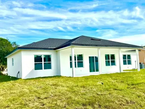 714 Santo Domingo Avenue SW Palm Bay FL 32908