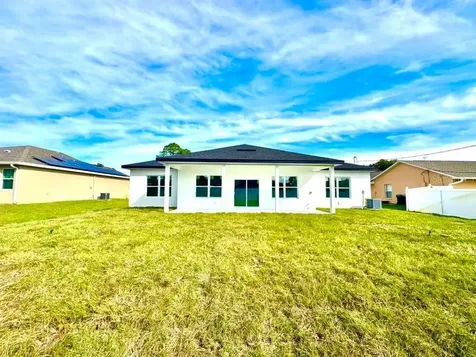 714 Santo Domingo Avenue SW Palm Bay FL 32908