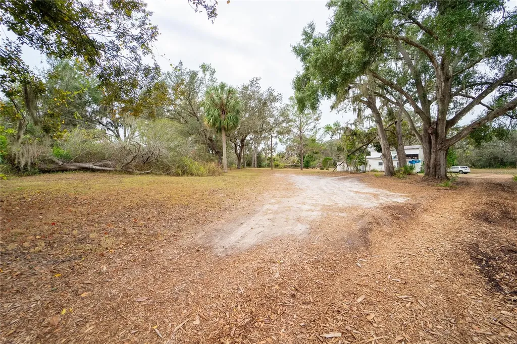 7813 Valrie Lane Riverview FL 33569