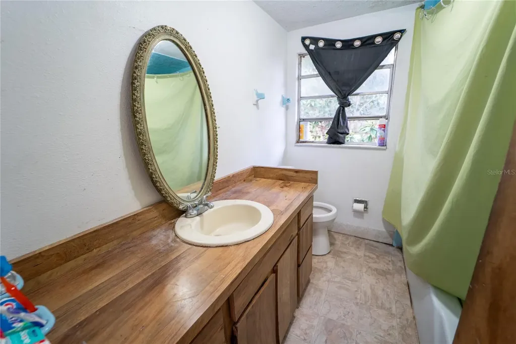 7813 Valrie Lane Riverview FL 33569
