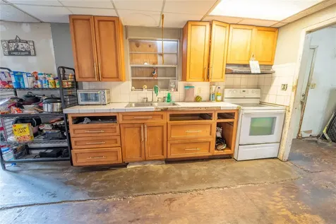 7813 Valrie Lane Riverview FL 33569