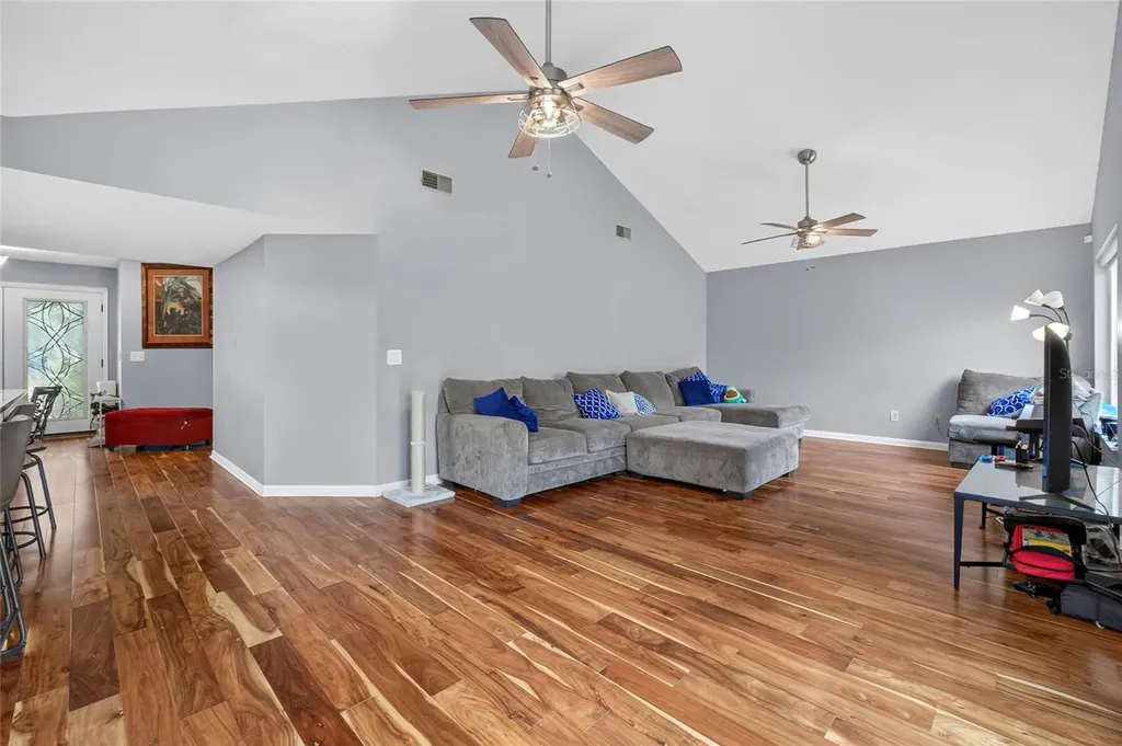 6317 E 113th Avenue Temple Terrace FL 33617