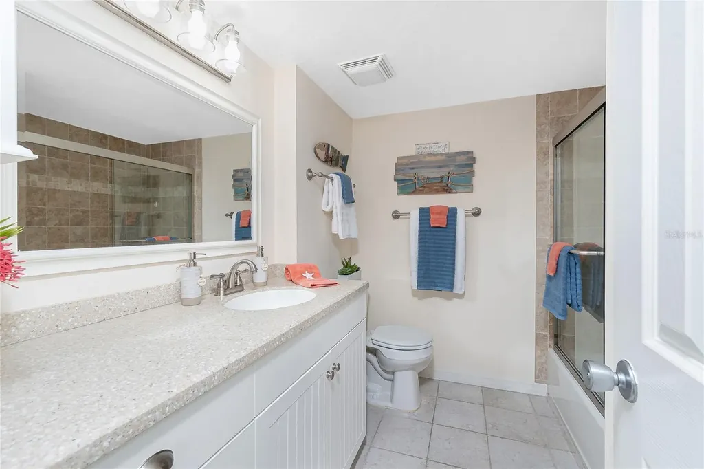 2955 N Beach Road Englewood FL 34223