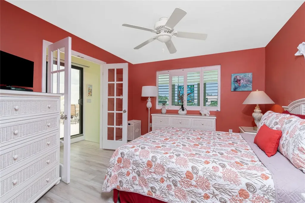 2955 N Beach Road Englewood FL 34223