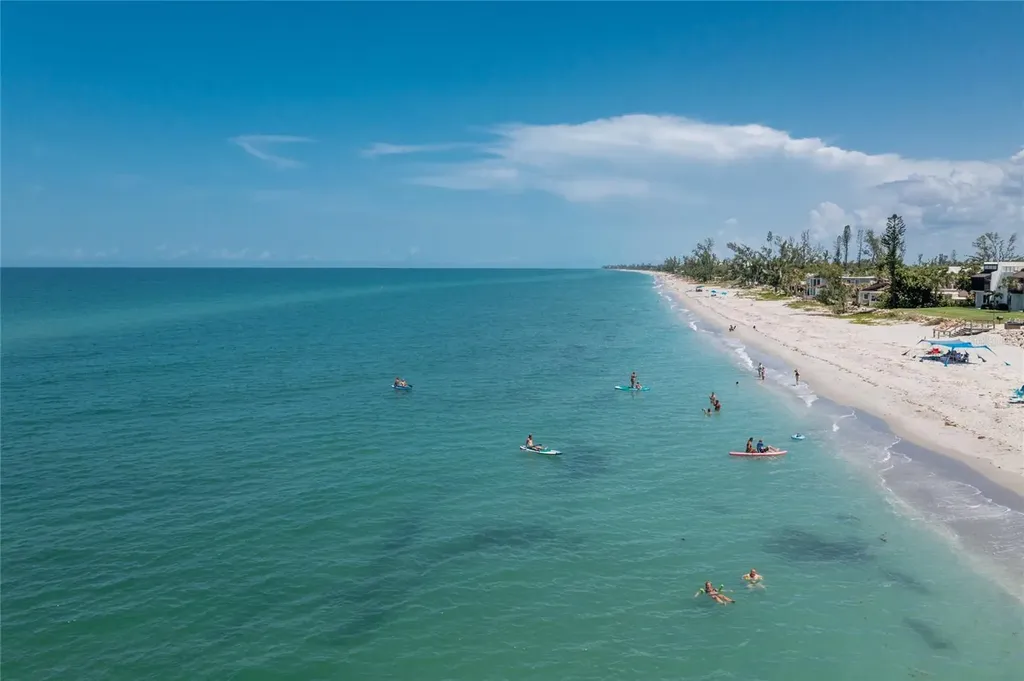 2955 N Beach Road Englewood FL 34223