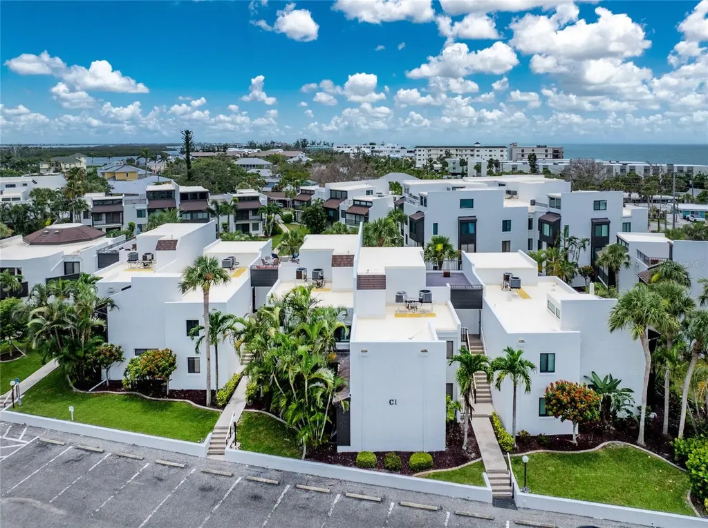 2955 N Beach Road Englewood FL 34223