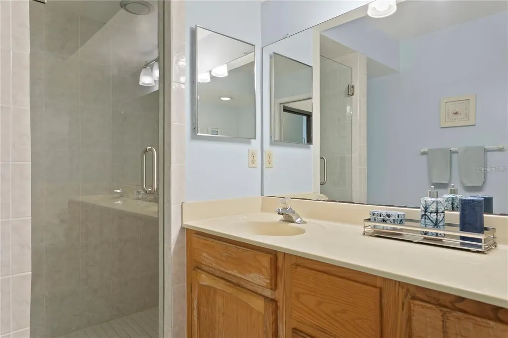 10823 Indian Hills Court Seminole FL 33777
