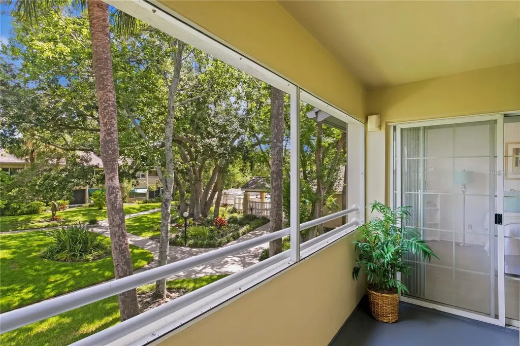 10823 Indian Hills Court Seminole FL 33777