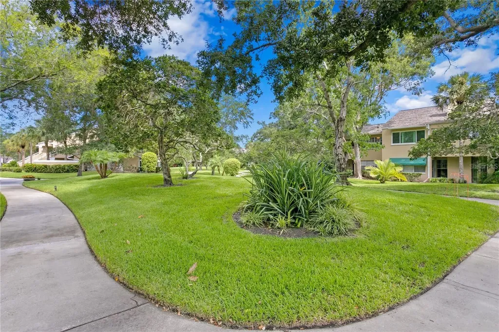 10823 Indian Hills Court Seminole FL 33777