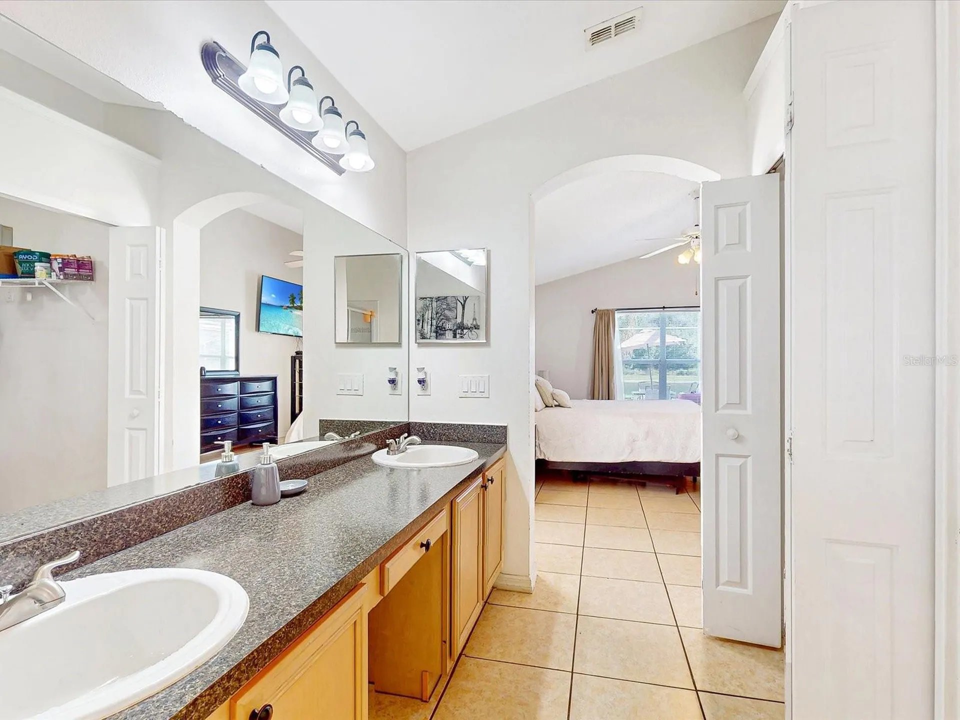 529 Eagle Pointe N Kissimmee FL 34746
