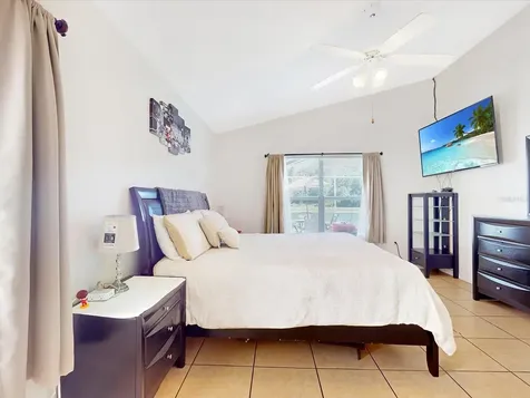 529 Eagle Pointe N Kissimmee FL 34746