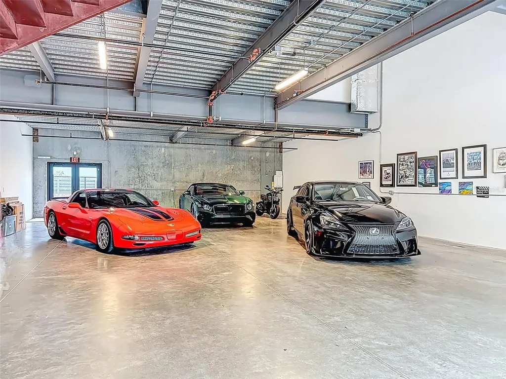 6500 Motor Enclave Way Tampa FL 33610