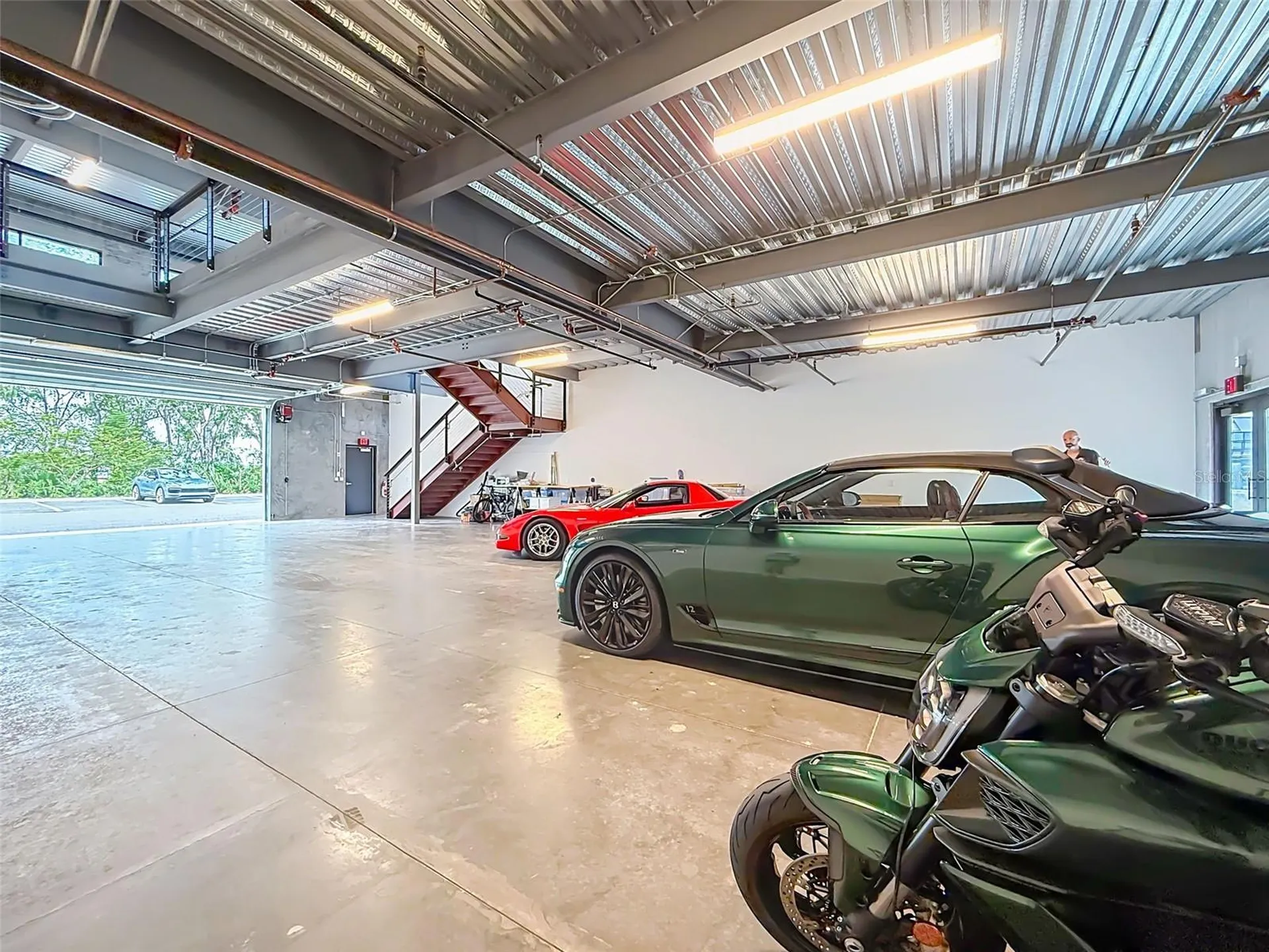 6500 Motor Enclave Way Tampa FL 33610