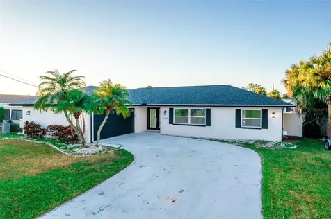 4900 Shoreview Court Port Richey FL 34668