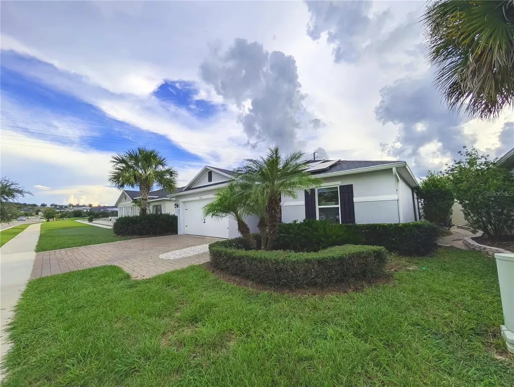 1825 Wilson Prairie Circle Groveland FL 34736