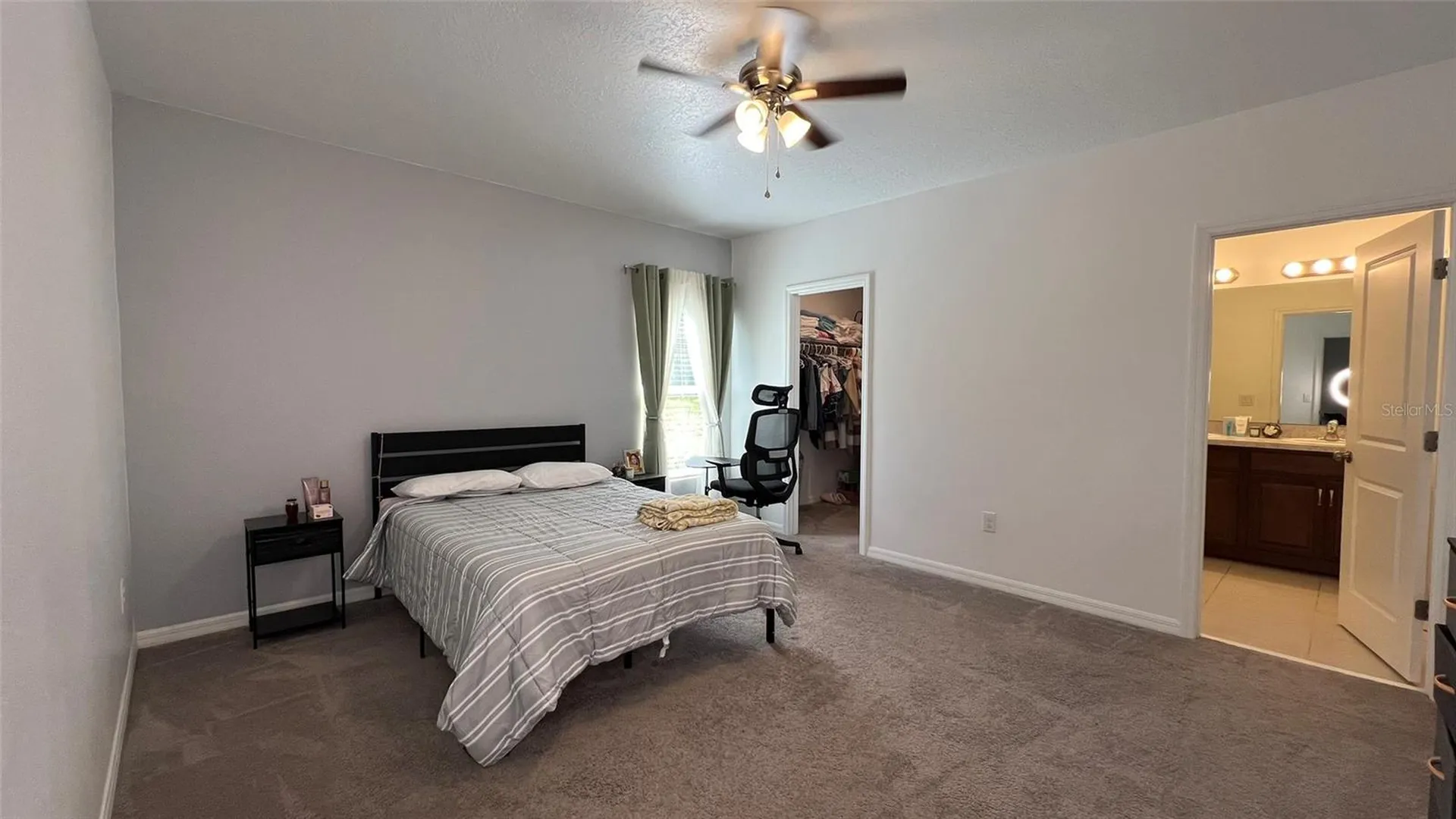 136 Hamlet Loop Davenport FL 33837