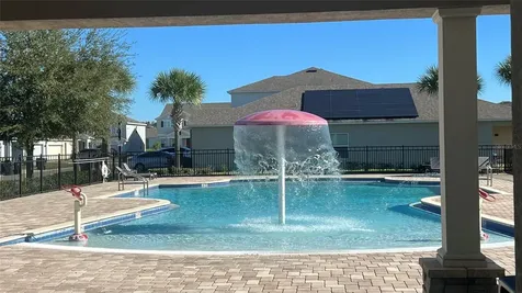 136 Hamlet Loop Davenport FL 33837