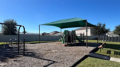 136 Hamlet Loop Davenport FL 33837