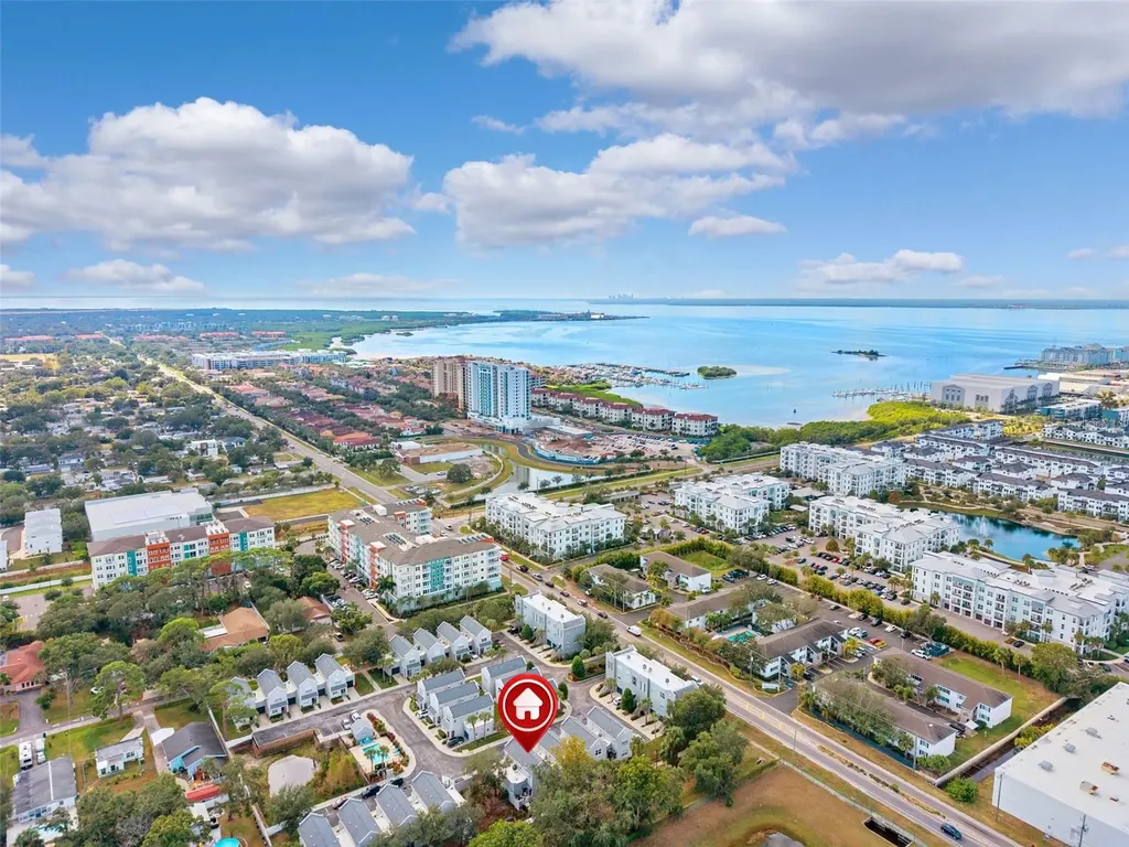 4713 Jennings Bay Court Tampa FL 33611