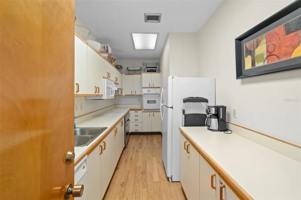 1660 Gulf Boulevard Clearwater Beach FL 33767