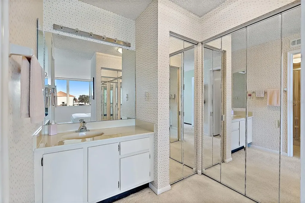 5281 Isla Key Boulevard S St Petersburg FL 33715