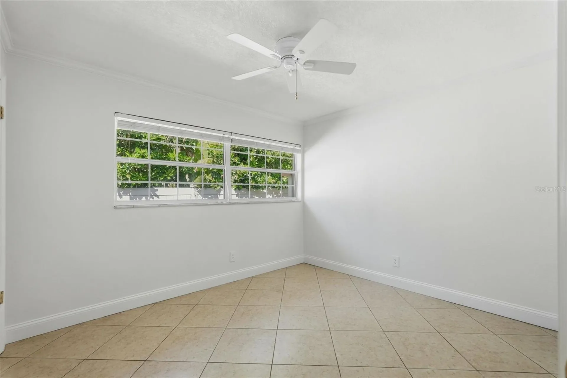 8235 39th Avenue N St Petersburg FL 33709