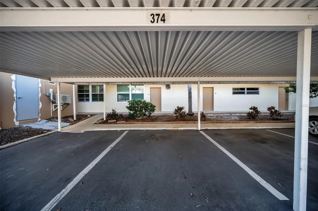 7420 Bay Island Drive South Pasadena FL 33707