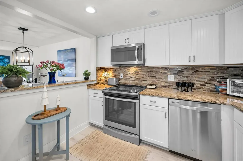 7420 Bay Island Drive South Pasadena FL 33707