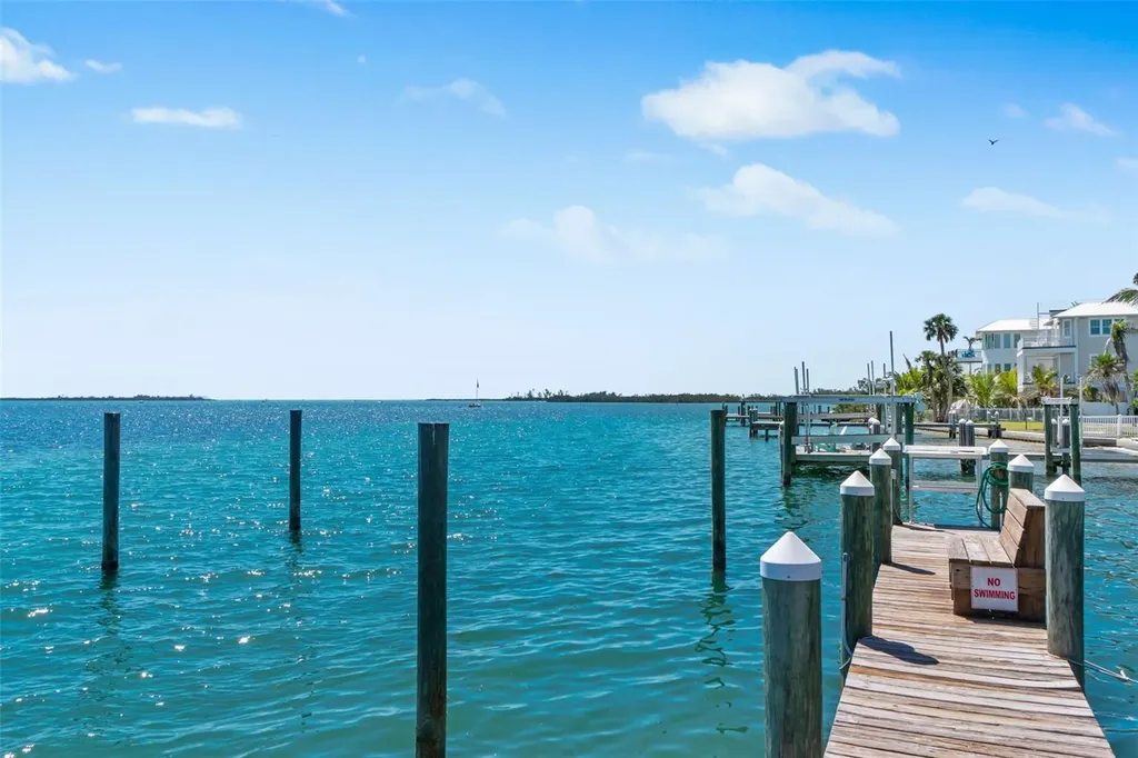 901 Gulf Drive S Bradenton Beach FL 34217