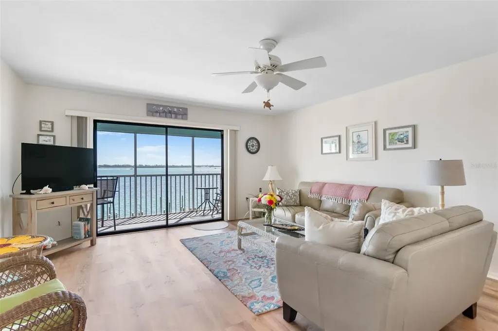 901 Gulf Drive S Bradenton Beach FL 34217