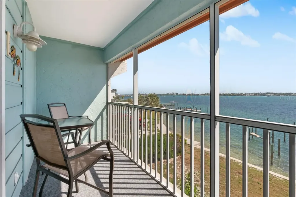 901 Gulf Drive S Bradenton Beach FL 34217