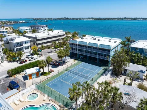 901 Gulf Drive S Bradenton Beach FL 34217