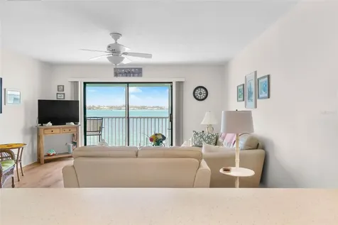 901 Gulf Drive S Bradenton Beach FL 34217